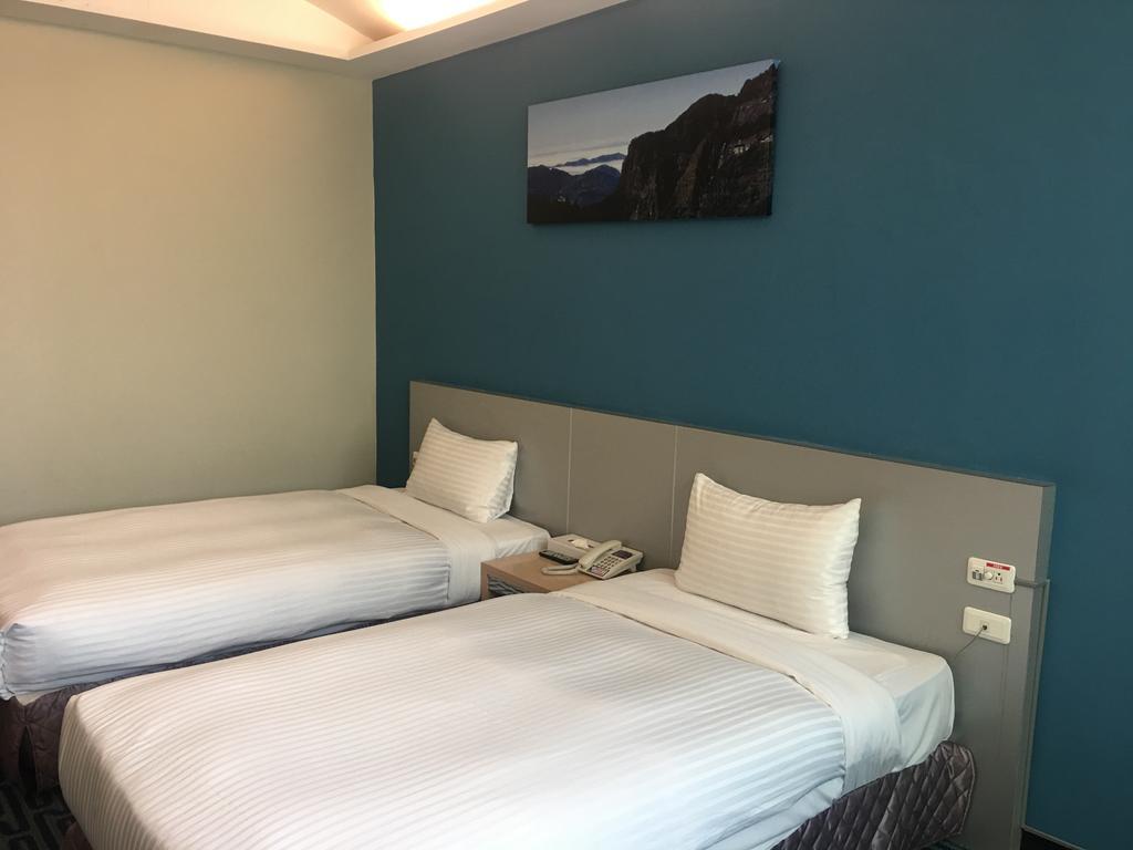 Yoyo Hotel Chiayi Habitación foto